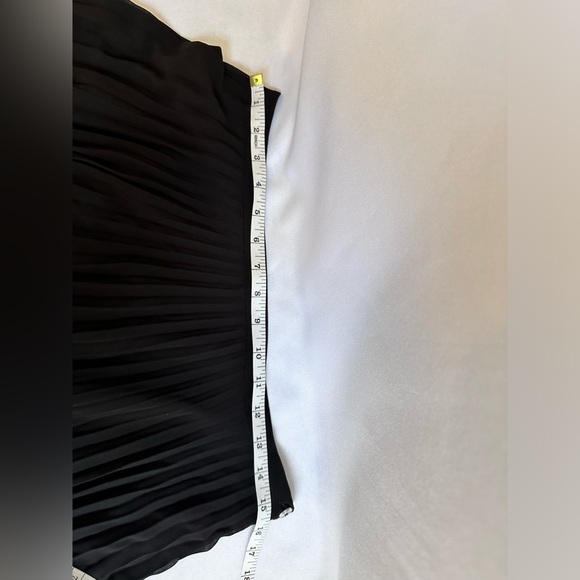 SANDRO Black Pleated Midi Skirt - Picture 4 of 6